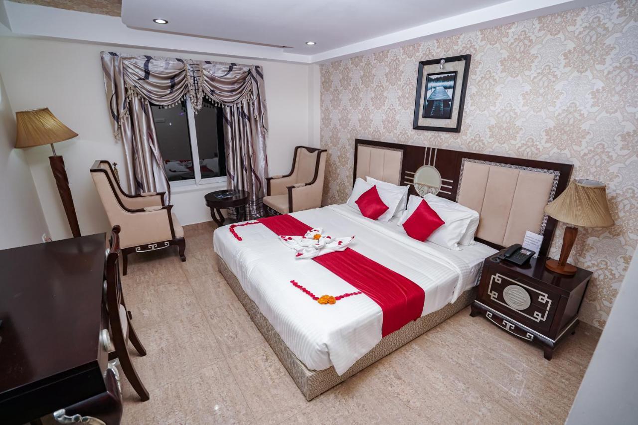 Hotel Sidhartha Chalakudy Kizhake Chalakudi Ngoại thất bức ảnh