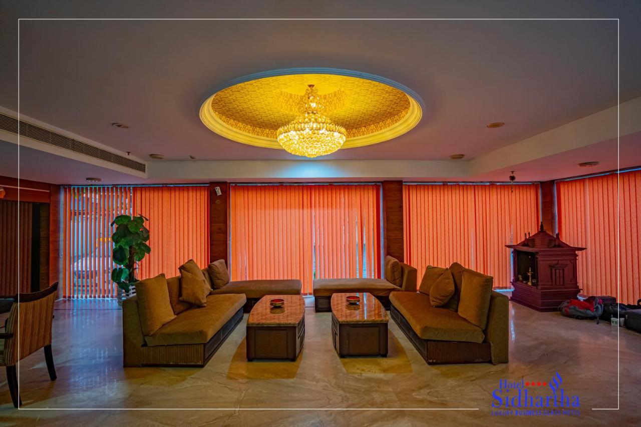 Hotel Sidhartha Chalakudy Kizhake Chalakudi Ngoại thất bức ảnh